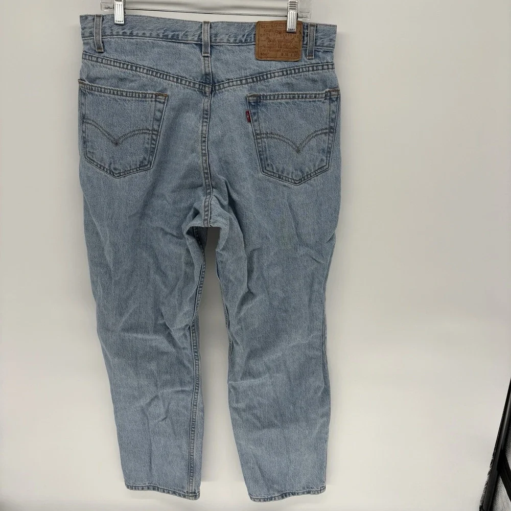 Vintage 90s Levis Relaxed Fit Light Wash Jeans Casual Denim Men 36X30 (34X29)